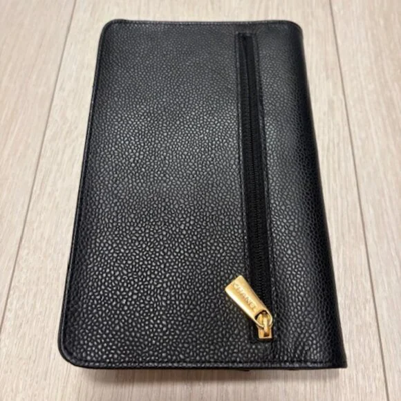 CHANEL Wallet on Chain - Picture 8 of 13